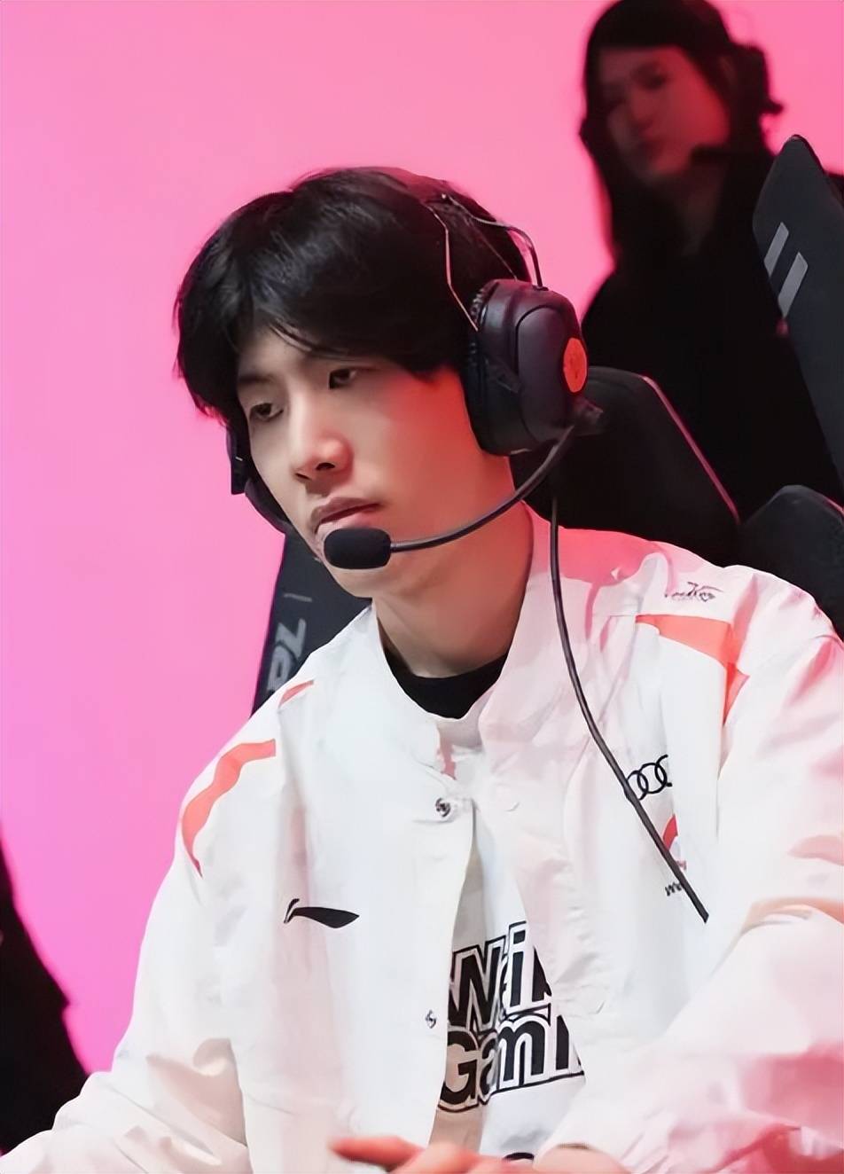 队精神和拼 队精神和拼