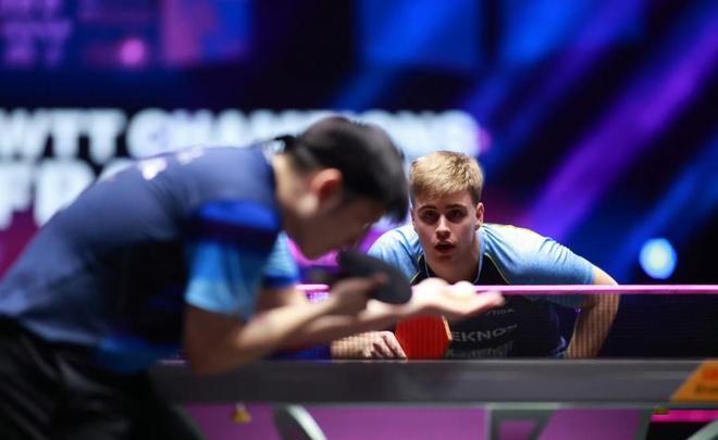 扑救并非偶 扑救并非偶