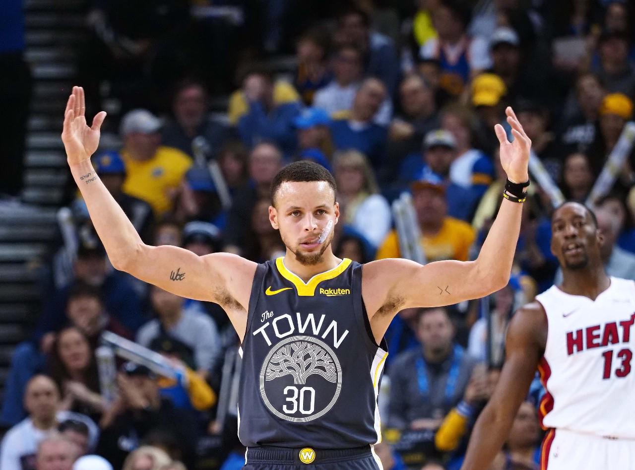 两位球员的 两位球员的